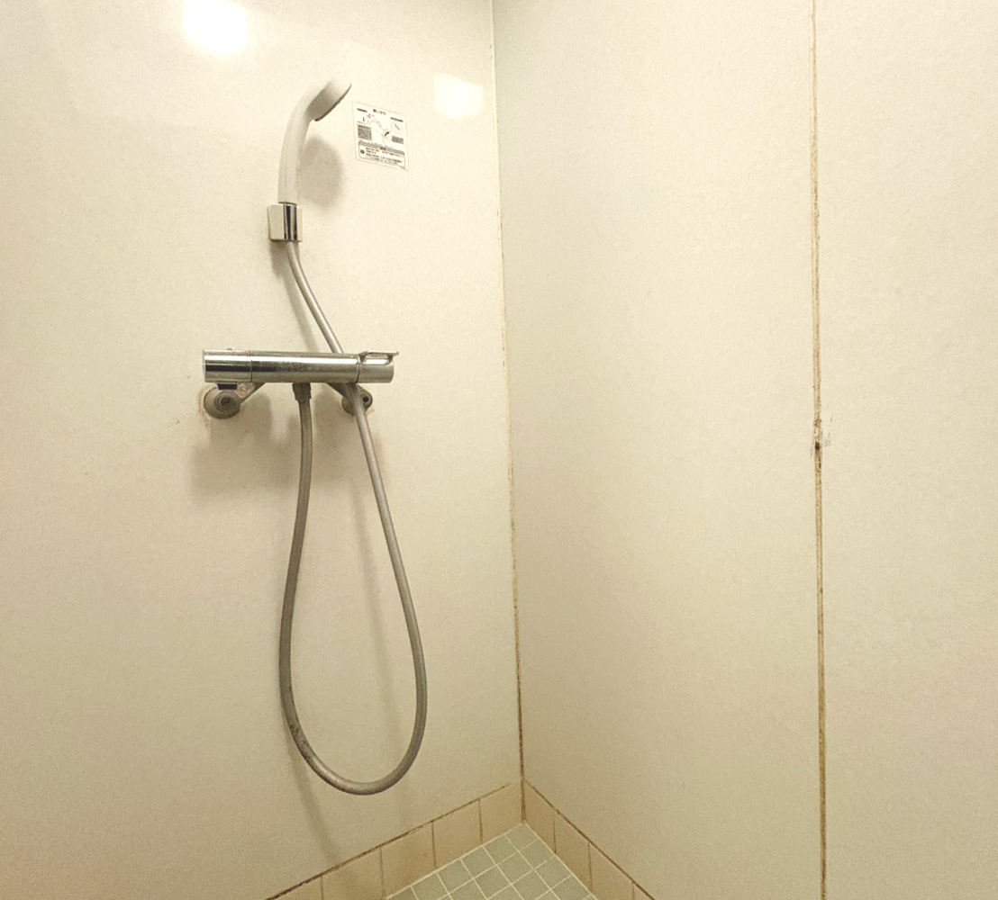 シャワー
